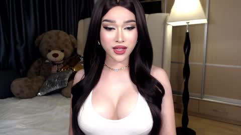 QUEEN LILITH BORBON online show from 01/17/25, 02:29