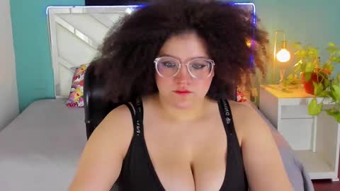 Lilith online show from 03/04/25, 03:22