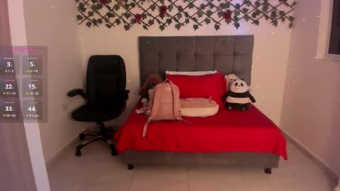 Snapshot of lilith_miller21 chatting on 11/16/25, 07:08 lilith_miller21 online show from 11/16/25, 07:08