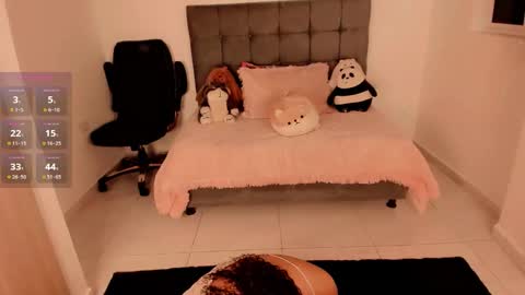 Snapshot of lilith_miller21 chatting on 12/14/25, 07:07 lilith_miller21 online show from 12/14/25, 07:07