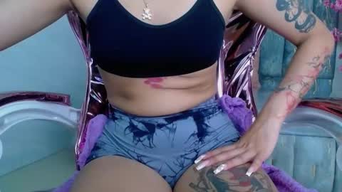 Lilith  online show from 01/17/25, 03:53