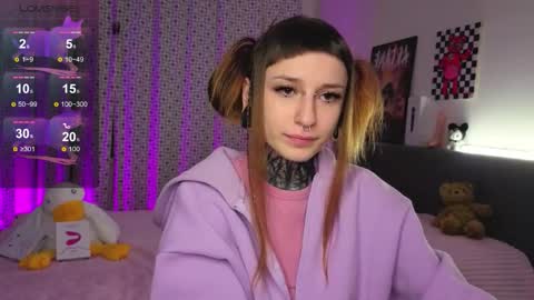 Snapshot of lilith_poison chatting on 10/31/25, 06:09 lilith_poison online show from 10/31/25, 06:09