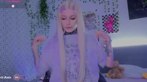 lilith_poison online show from 07/24/26, 09:02