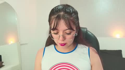 Lilith  online show from 09/28/25, 01:27