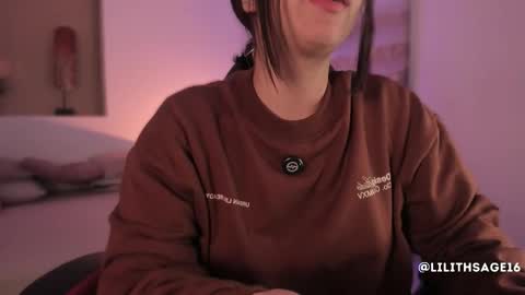 Snapshot of lilith_sage_ chatting on 11/04/25, 12:59 lilith_sage_ online show from 11/04/25, 12:59