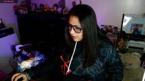 lilith_tyler online show from 11/04/25, 06:12