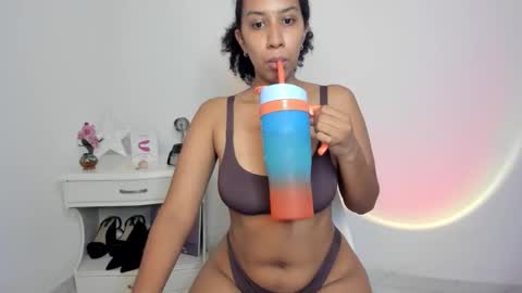 Snapshot of lilith_vision chatting on 04/21/26, 05:14 Alejandra online show from 04/21/26, 05:14