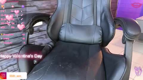 Snapshot of lilith_zen chatting on 02/14/25, 10:17 LILITH ZEN online show from 02/14/25, 10:17