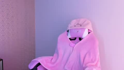 Snapshot of lilithcary chatting on 02/04/25, 08:28 Lilith online show from 02/04/25, 08:28