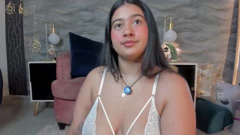 lilithcb_ online show from 12/17/25, 08:59