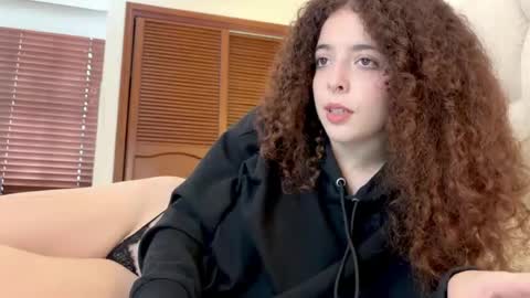 Snapshot of lilithdoeyes chatting on 03/02/26, 02:35 Lilith online show from 03/02/26, 02:35