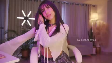 Lili  online show from 06/15/26, 08:44