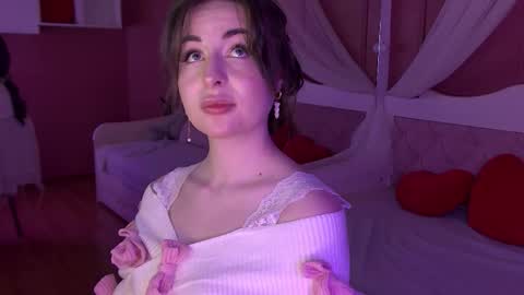 Snapshot of lilithlanne chatting on 01/19/26, 12:09 Lilith online show from 01/19/26, 12:09