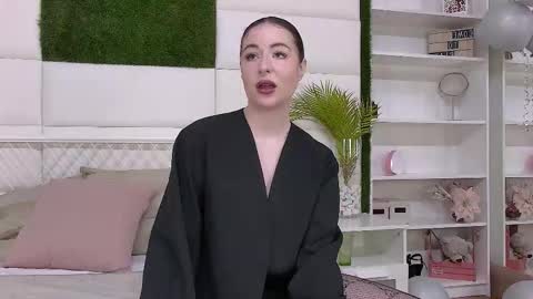 Snapshot of lilithlanne chatting on 02/25/26, 12:26 Lilith online show from 02/25/26, 12:26