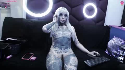 Tifon Mary - Indepent model  online show from 02/17/25, 12:10