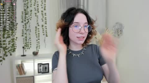 Lilith online show from 01/14/25, 05:12