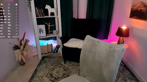 Lilith online show from 09/12/25, 04:51