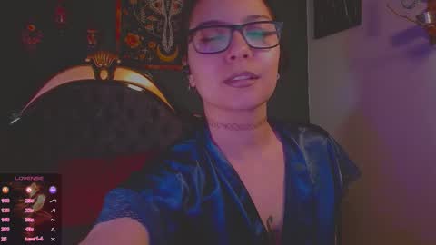 lilithmystic01 online show from 10/27/25, 05:50