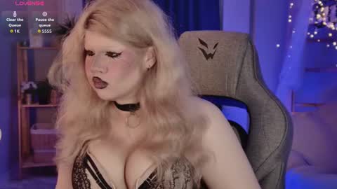 LilithNelson online show from 07/24/26, 02:04