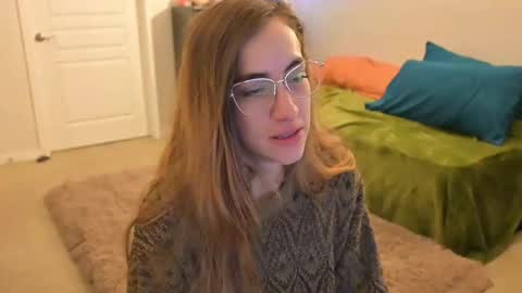 L online show from 02/15/25, 01:49
