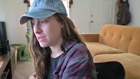 Snapshot of lilithoftrees chatting on 09/25/25, 04:32 L online show from 09/25/25, 04:32