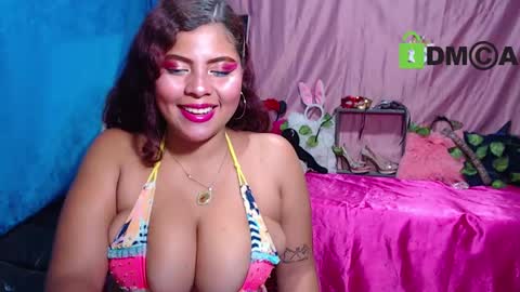 Snapshot of lilits_boobs chatting on 01/23/25, 04:09 liliana online show from 01/23/25, 04:09