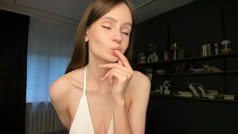 Kiti online show from 06/07/26, 08:29
