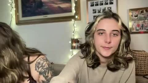 Snapshot of lill_daddysgirl chatting on 12/16/25, 12:15 lilldaddysgirl online show from 12/16/25, 12:15