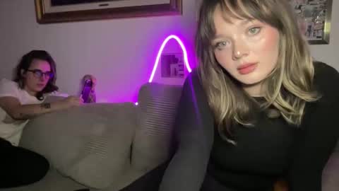 Snapshot of lill_daddysgirl chatting on 01/06/26, 03:21 lilldaddysgirl online show from 01/06/26, 03:21