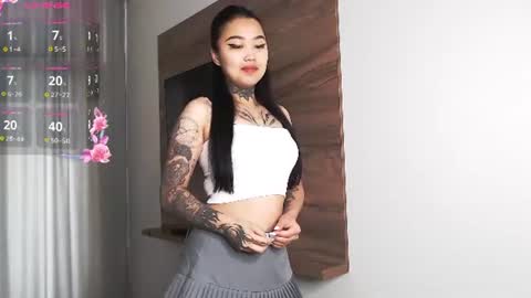 Lill online show from 06/21/26, 04:26