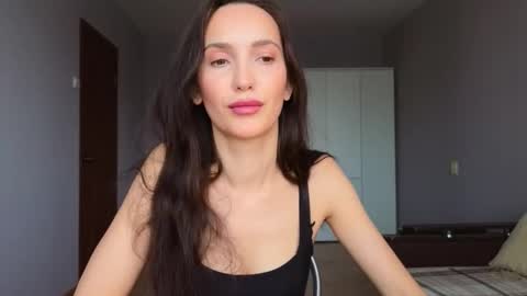 Snapshot of lillian_clark7 chatting on 02/26/26, 10:03 Lillian online show from 02/26/26, 10:03