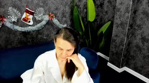 Snapshot of lillian_white1 chatting on 12/29/24, 01:13 lillian_white1 online show from 12/29/24, 01:13