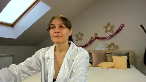 Snapshot of lillian_white1 chatting on 01/17/25, 06:15 lillian_white1 online show from 01/17/25, 06:15