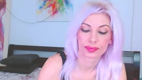 Lara online show from 01/29/25, 12:33