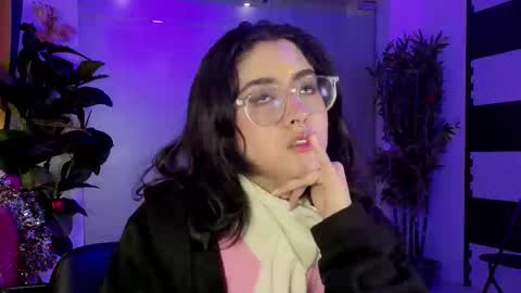 Snapshot of lillianderson chatting on 01/06/26, 11:36 lillianderson - Next stream start at 0700hs GTM-3 online show from 01/06/26, 11:36