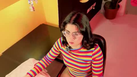 Snapshot of lillianderson chatting on 02/17/26, 11:40 lillianderson - Next stream start at 0700hs GTM-3 online show from 02/17/26, 11:40