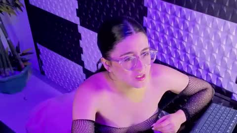 Snapshot of lillianderson chatting on 02/28/26, 11:44 lillianderson - Next stream start at 0700hs GTM-3 online show from 02/28/26, 11:44