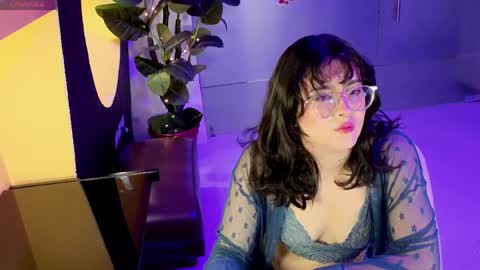 Snapshot of lillianderson chatting on 03/28/26, 11:43 lillianderson - Next stream start at 0700hs GTM-3 online show from 03/28/26, 11:43