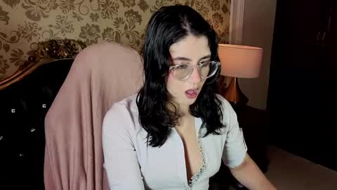 Snapshot of lillianderson chatting on 04/25/26, 11:46 lillianderson - Next stream start at 0700hs GTM-3 online show from 04/25/26, 11:46