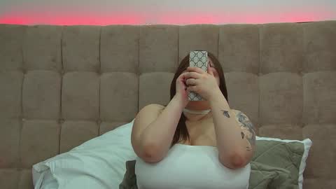 LillianHaig online show from 02/01/25, 09:51