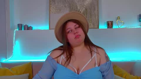 LillianHaig online show from 03/01/25, 03:10