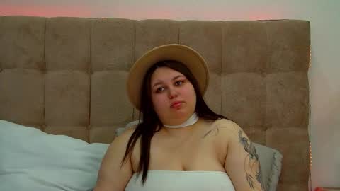 LillianHaig online show from 03/07/25, 08:22