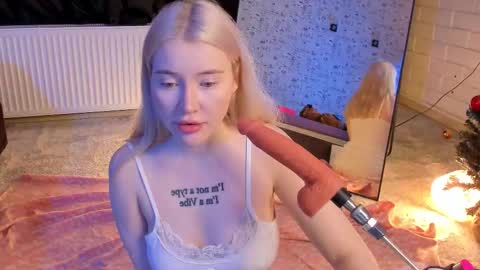 lillie_berry online show from 02/08/26, 04:49