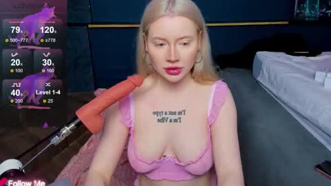 lillie_berry online show from 03/22/26, 04:16