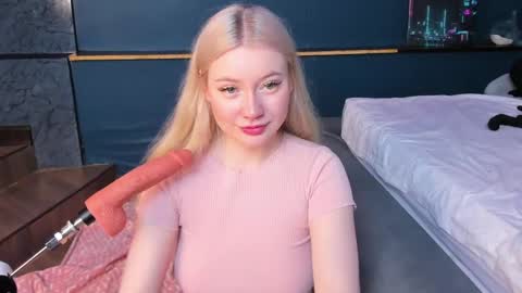 lillie_berry online show from 04/17/26, 04:37