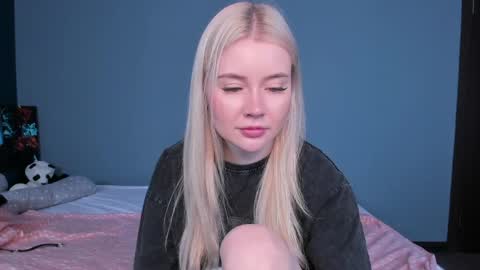lillie_berry online show from 05/30/26, 04:53