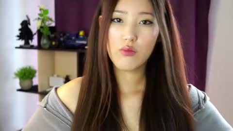 lillie_sun online show from 06/15/26, 10:39