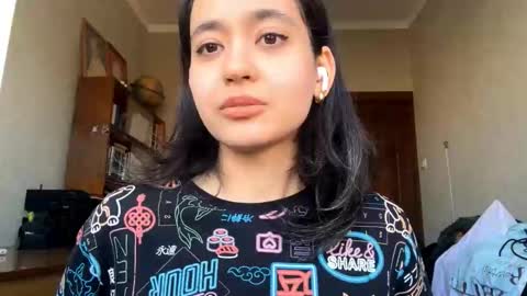 Snapshot of lillieborbon chatting on 11/17/25, 08:09 lillieborbon online show from 11/17/25, 08:09