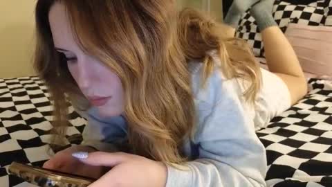 lilly_adams88 online show from 05/27/26, 01:13