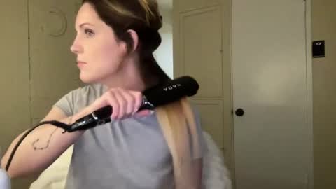 lilly_adams88 online show from 06/11/26, 02:44